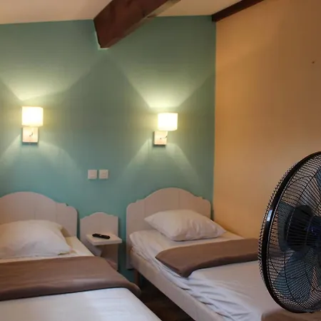 Feriehus Beau T3 Avec Piscine Collective Proche Port,plage Et Commerces-4jdn822