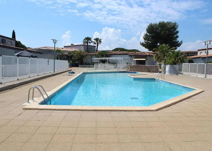 Beau T3 Avec Piscine Collective Proche Port,plage Et Commerces-4jdn822 Apartamento *